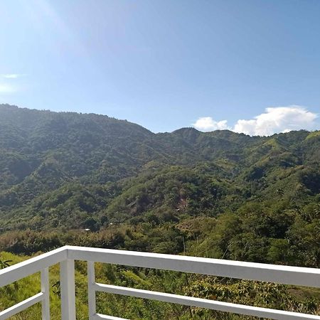 Mira Agropark Hotel Tanay Buitenkant foto